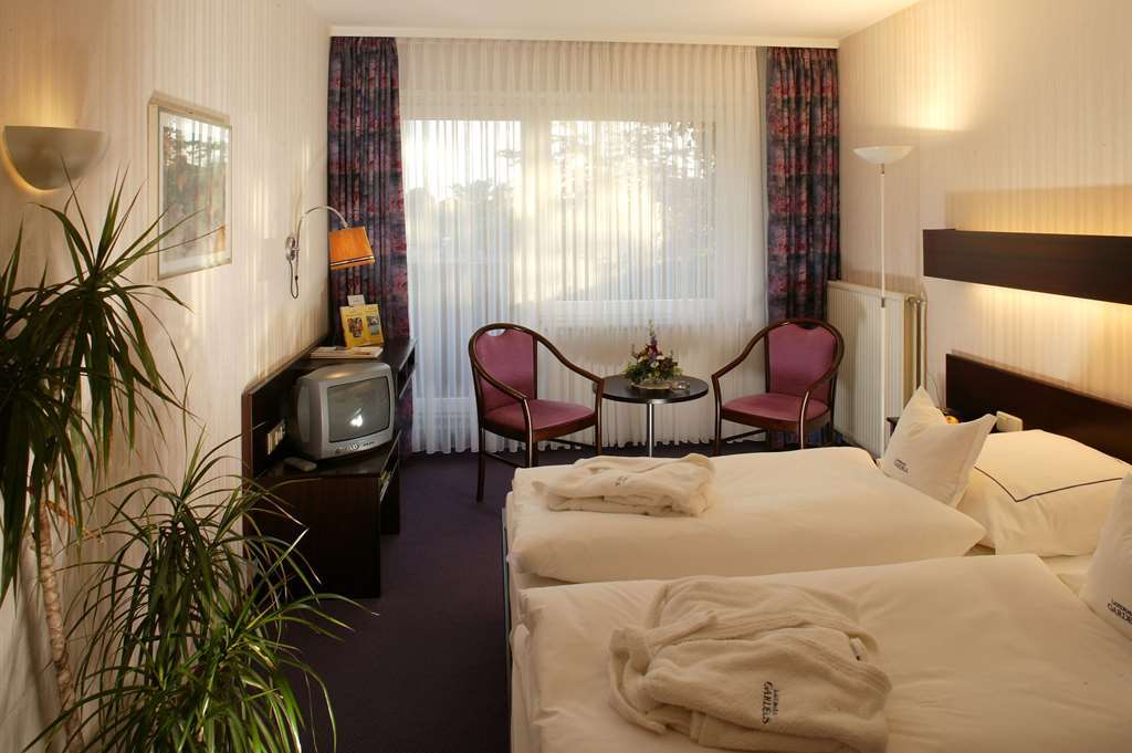 Ringhotel Gardels Sankt Michaelisdonn Room photo